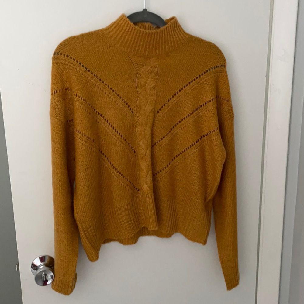 Mustard pullover sweater